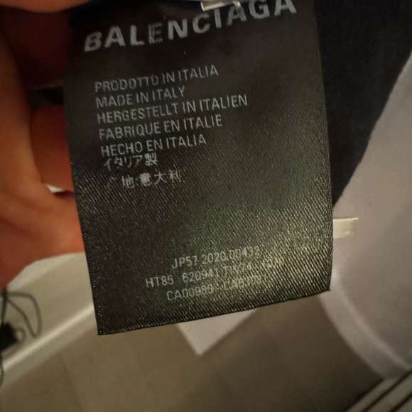 Balenciaga Crew print oversized t-shirt - Picture 8 of 10